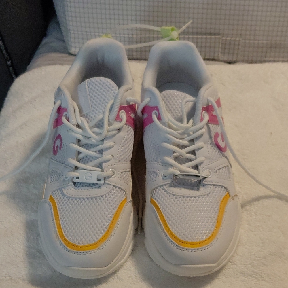 Guess Women's Sneakers White Pink Yellow